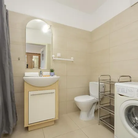 Beautiful By Renters Warszawa