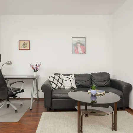 Beautiful By Renters * Warszawa